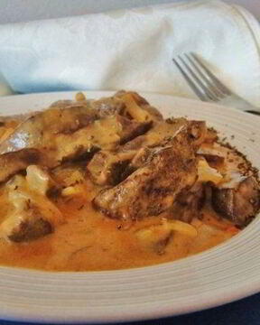 Гуляш из печени говяжьей