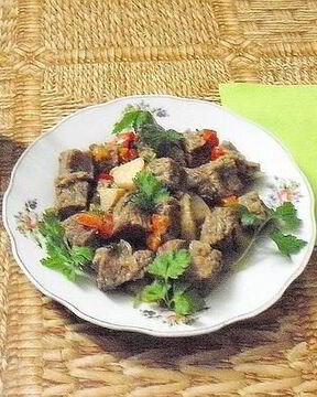 Гуляш из телятины на Новый год