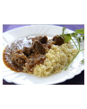 Гуляш с булгуром