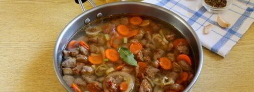 пряный гуляш из говядины на сковороде. Шаг 9