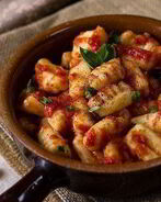 Картофельные клецки с луком-шалот