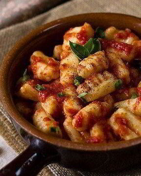 Картофельные клецки с луком-шалот