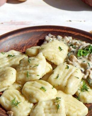 Картофельные ньокки с грибным соусом