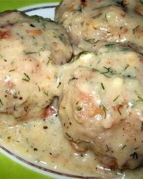 Котлеты в соусе из плавленного сыра