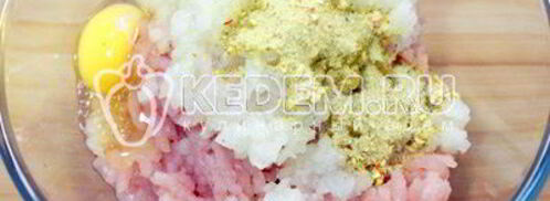 куриные котлеты с сыром. Шаг 2