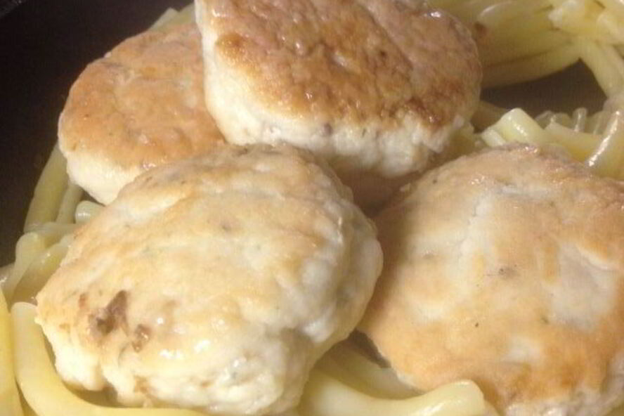 Рецепт пышных котлет из индейки и картошки