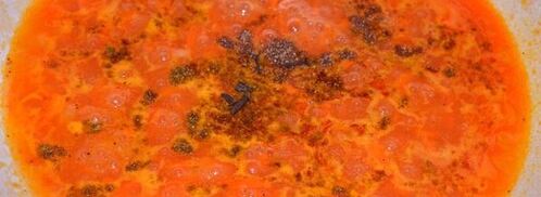 рубленные куриные котлеты в соусе. Шаг 8