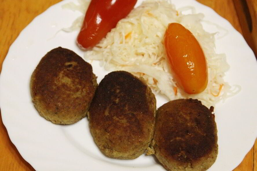 Рецепт рыбных котлет из карася