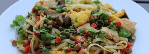 лапша с курицей и овощами по-сингапурски. Шаг 7