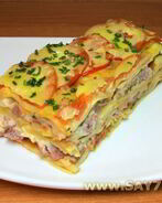 Лазанья с помидорами, сыром и ветчиной