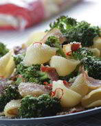 Макароны-ракушки с брокколи