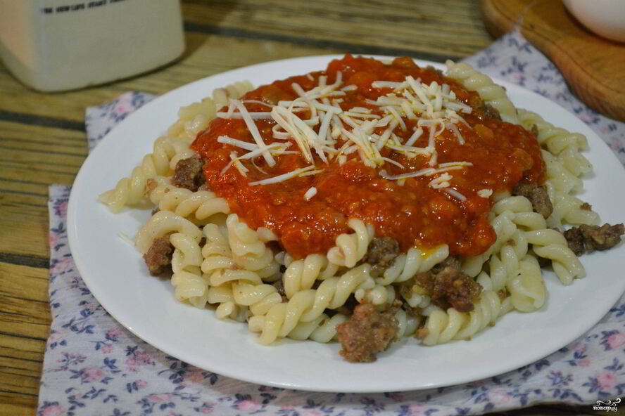 Рецепт макарон с фаршем под соусом