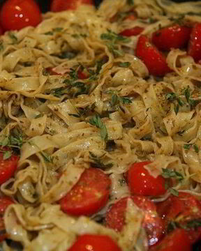 Макароны с тимьяном и орегано