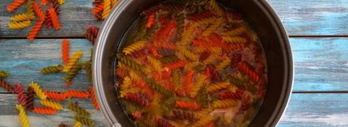 макароны с тушенкой в мультиварке. Шаг 5