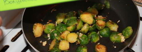 паста с брюссельской капустой и кедровыми орехами. Шаг 5