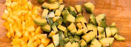 паста с тунцом, авокадо и сладким перцем. Шаг 8