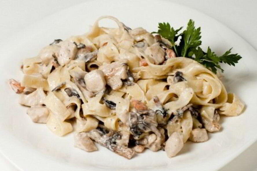 Рецепт пасты со сливочным сыром и шампиньонами