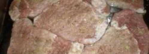 мясо по-французски с грибами и помидорами. Шаг 3