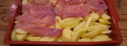 мясо по-французски в духовке с картошкой. Шаг 3