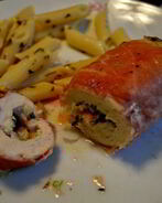 Фаршированные куриные грудки