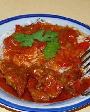 Говядина тушеная