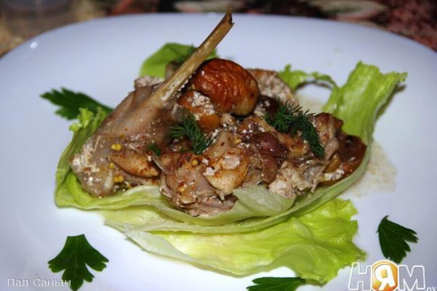 Рецепт кролика, запеченного в сметане, с каштанами