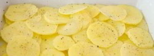 куриное мясо, запеченное с травами и картофелем. Шаг 2