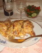 Куриные крылышки в панировке из хлебной крошки и сыра