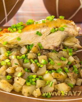 Курица, фаршированная картофелем