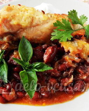 Курица с фасолью