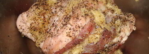 рулька запеченная с чесноком. Шаг 3