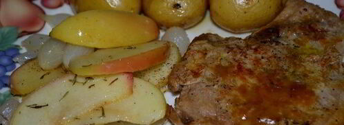 свиные отбивные с яблоками и луком. Шаг 3