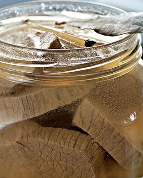 Телятина в желе