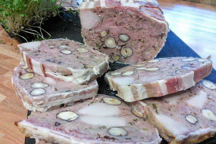 Рецепт террина из кролика с фундуком