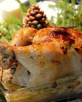 Цыпленок с чесноком и травами
