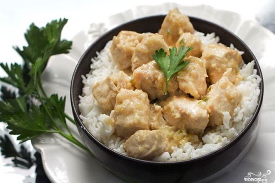 Рецепт тушеной индейки в сметанном соусе