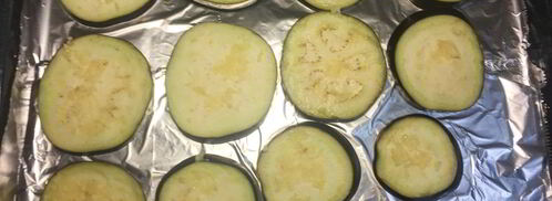 баклажан, запеченный с томатом и сыром. Шаг 3