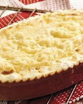 Картофель запеченый с мясом в сливочном соусе