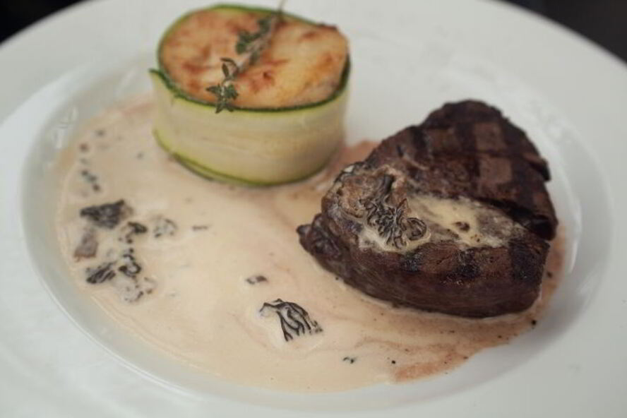 Рецепт миньона из говядины с гратеном из цветной капусты