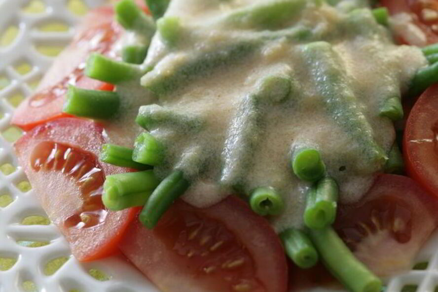 Рецепт стручковой фасоли под острым соусом