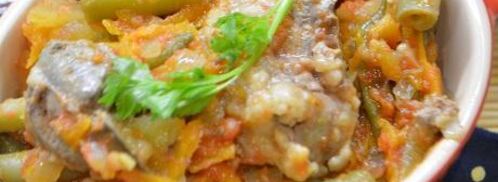 куриная печень с овощами в кисло-сладком соусе. Шаг 10