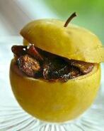 Куриная печень с яблоком