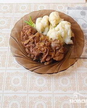 Нежная печень с цветной капустой