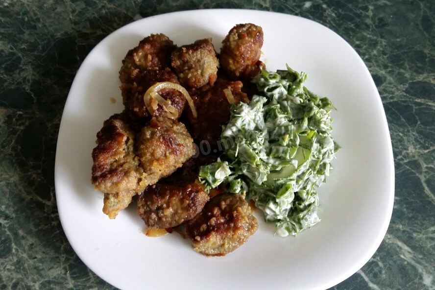 Рецепт жареной печени с луком