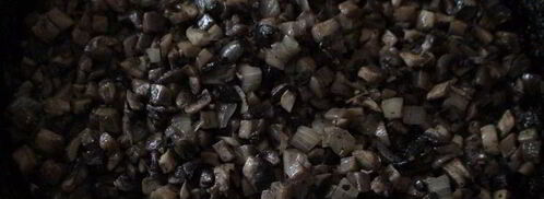 жареные пельмени с грибами из заварного теста. Шаг 2