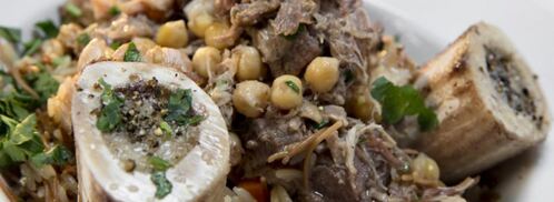 пилав с тушенкой и вареным нутом. Шаг 6