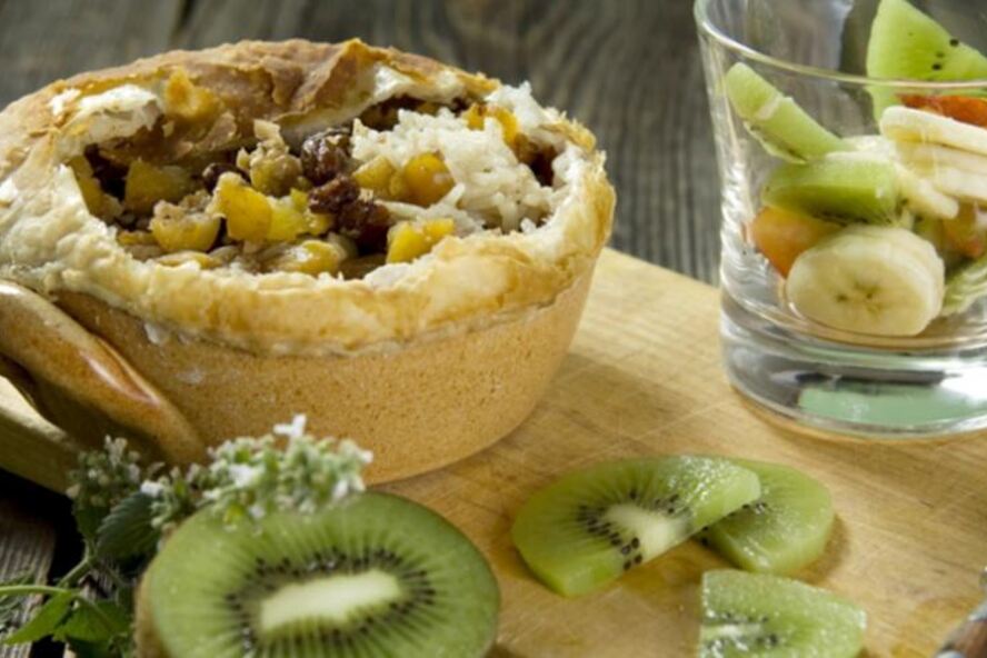 Рецепт сладкого плова с сухофруктами и орехами