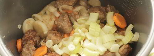 ирландское рагу в мультиварке. Шаг 4