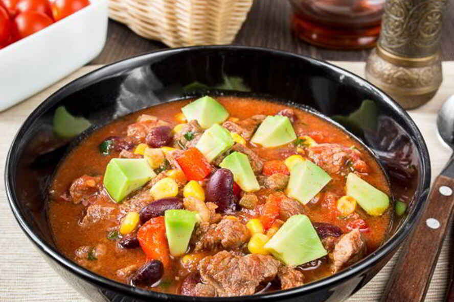 Рецепт острого мясного рагу с фасолью и кукурузой