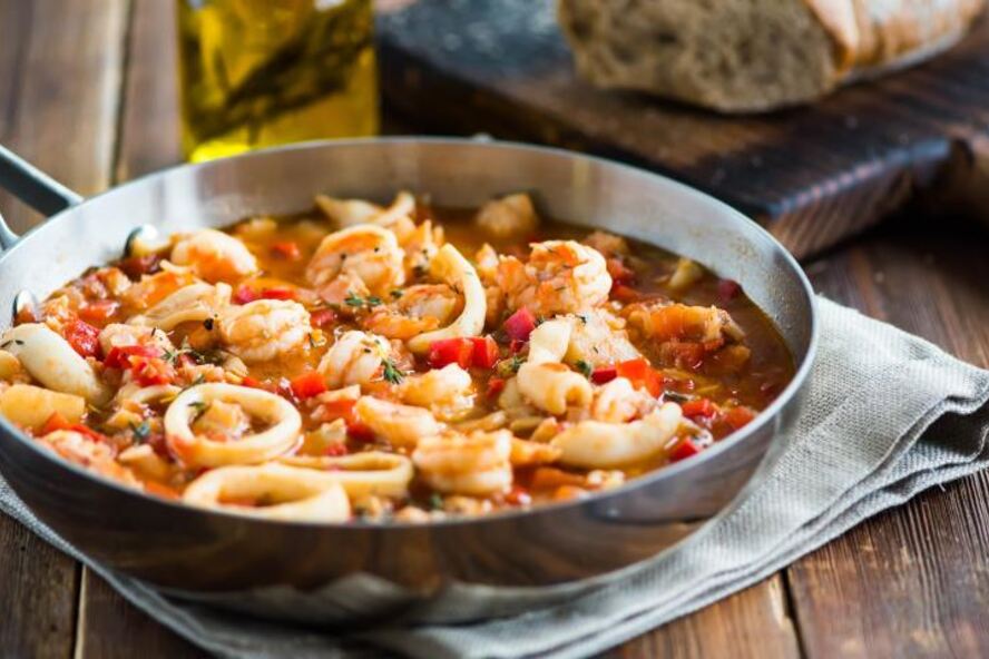 Рецепт рагу из трески и морепродуктов